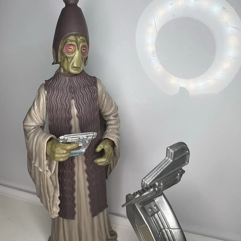 Lushros Dofine action figure from The Saga Collection, released in 2006
